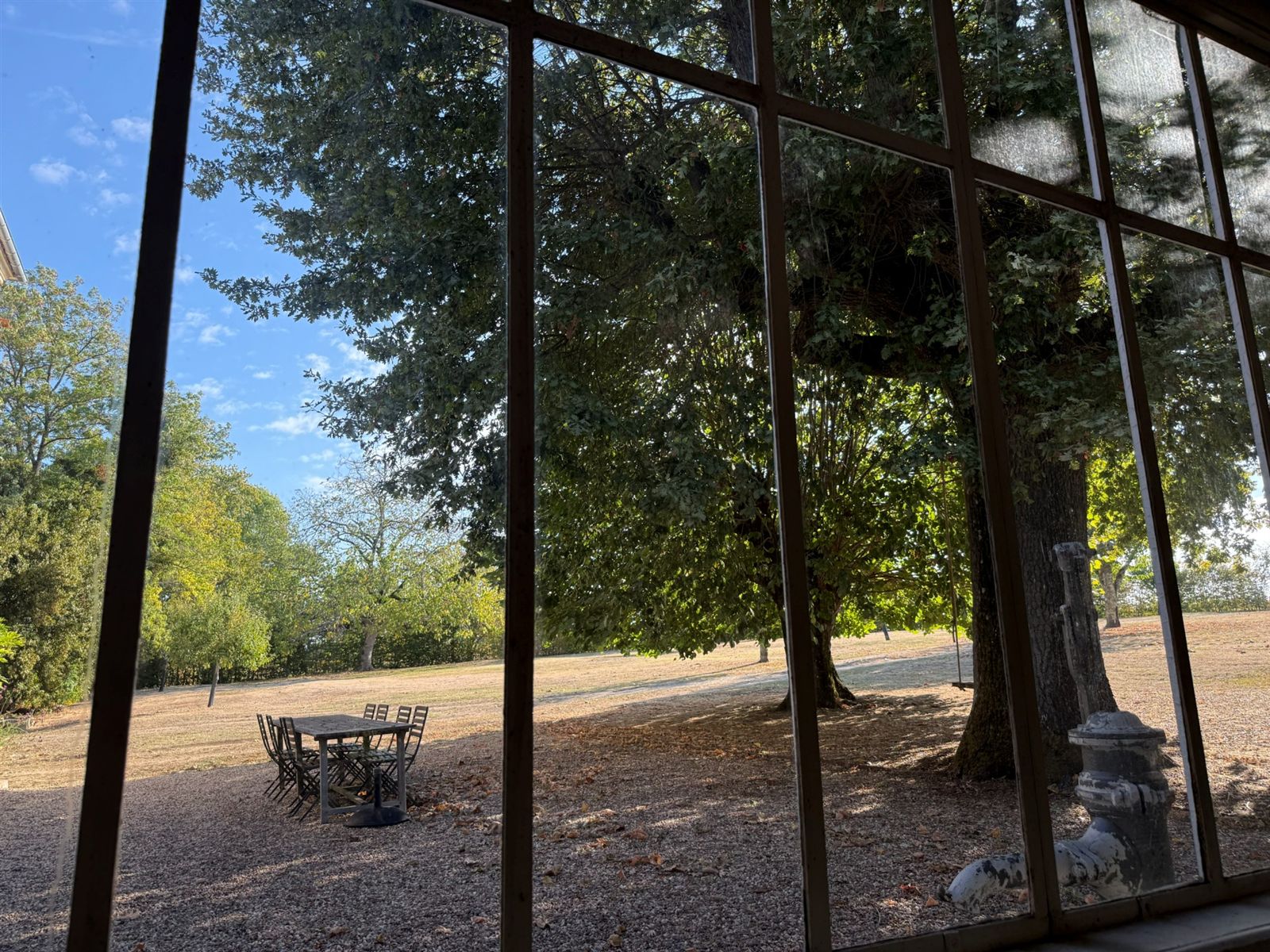 Glazed Verrière looking into the garden